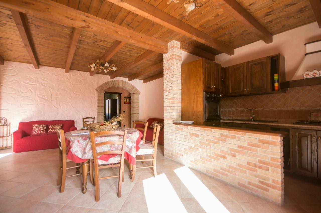 Casa Vacanza Il Mandorlo Domusnovas Eksteriør billede